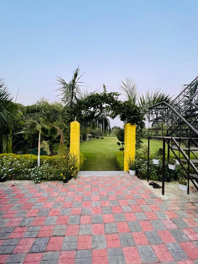 Anantam Aravali Villa Gurgaon Buitenkant foto